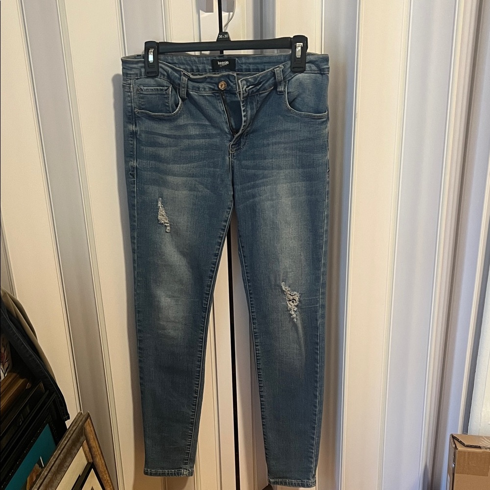 Kenzie Distressed Faded Blue Skinny Jeans 8p